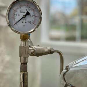 Pressure gauge on process line